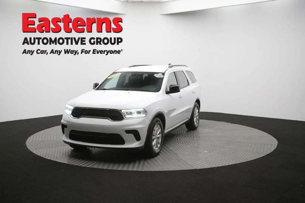 Used 2024 White Dodge SXT image 52