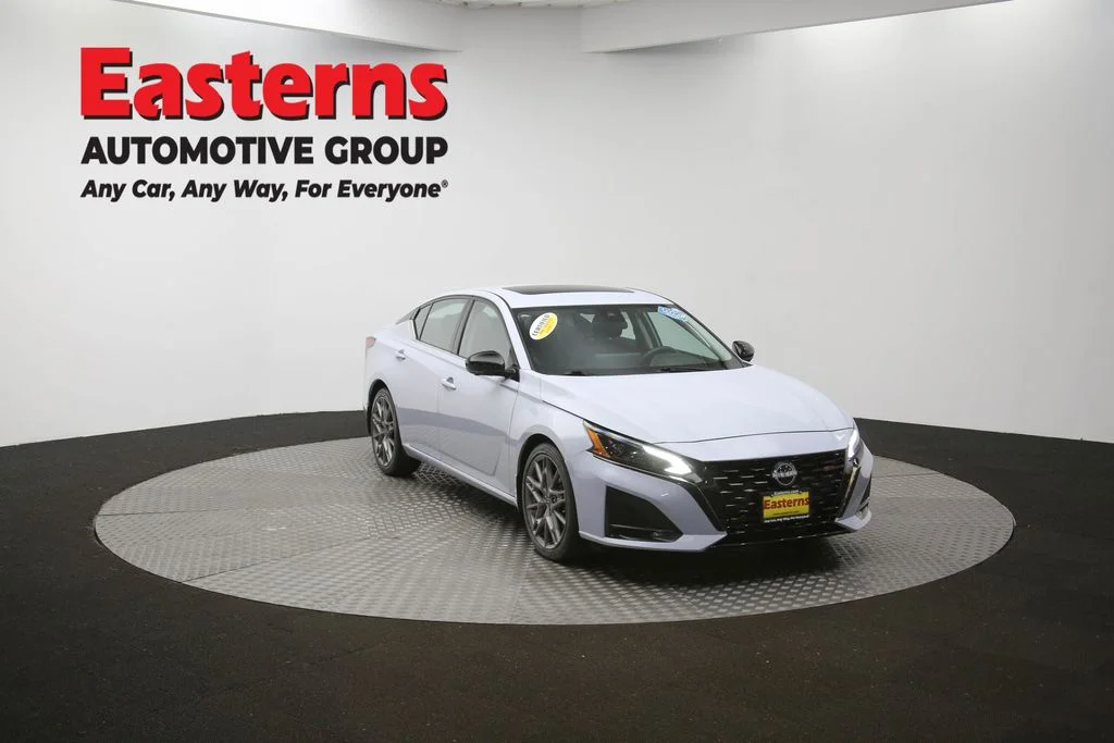 Used 2023 Gray Nissan 2.5 SL image 50