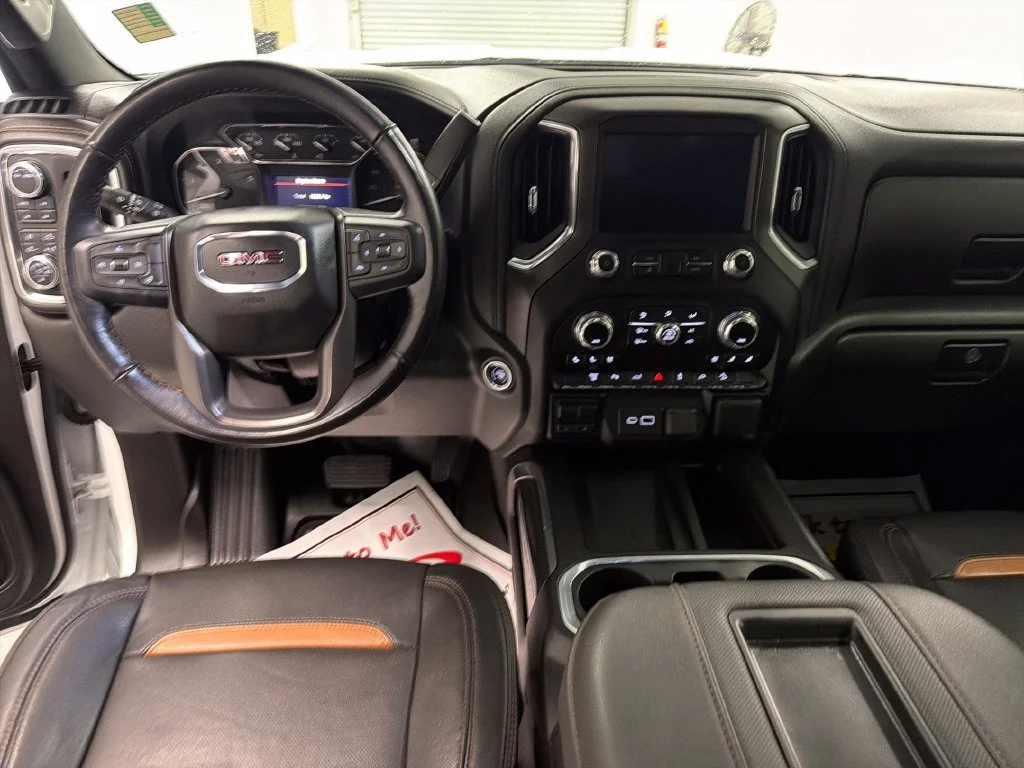 Used 2022 SUMMIT WHITE GMC AT4 image 17