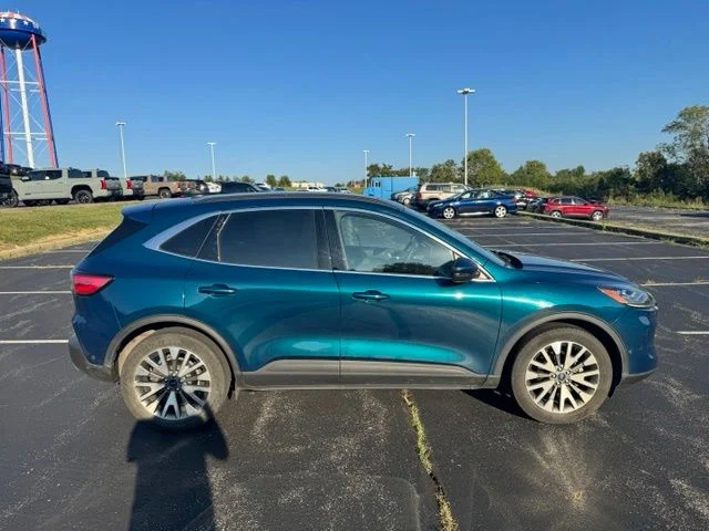 Used 2020 Ford Escape Titanium with VIN 1FMCU9J90LUC62791 for sale in Dry Ridge, KY