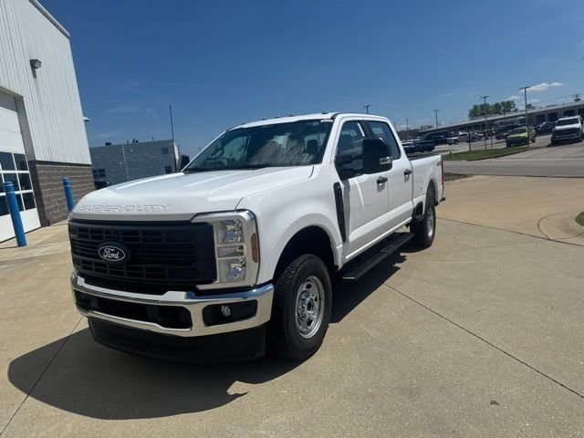 New 2027 White Ford XL image 10