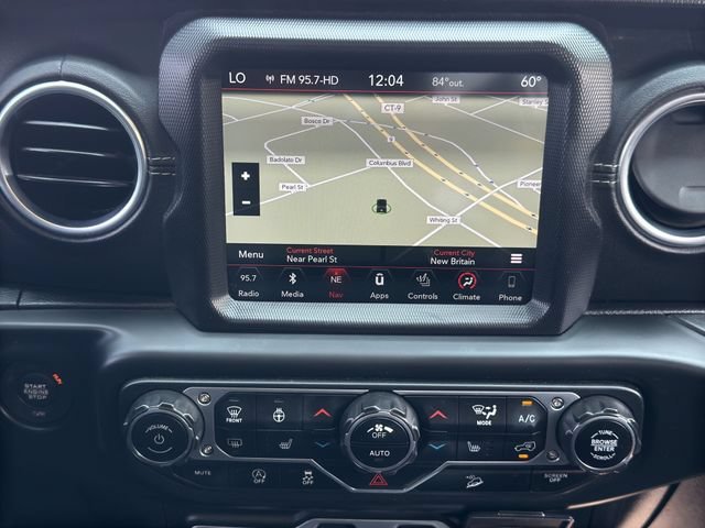 Used 2018 White Jeep Sahara 4x4 image 20
