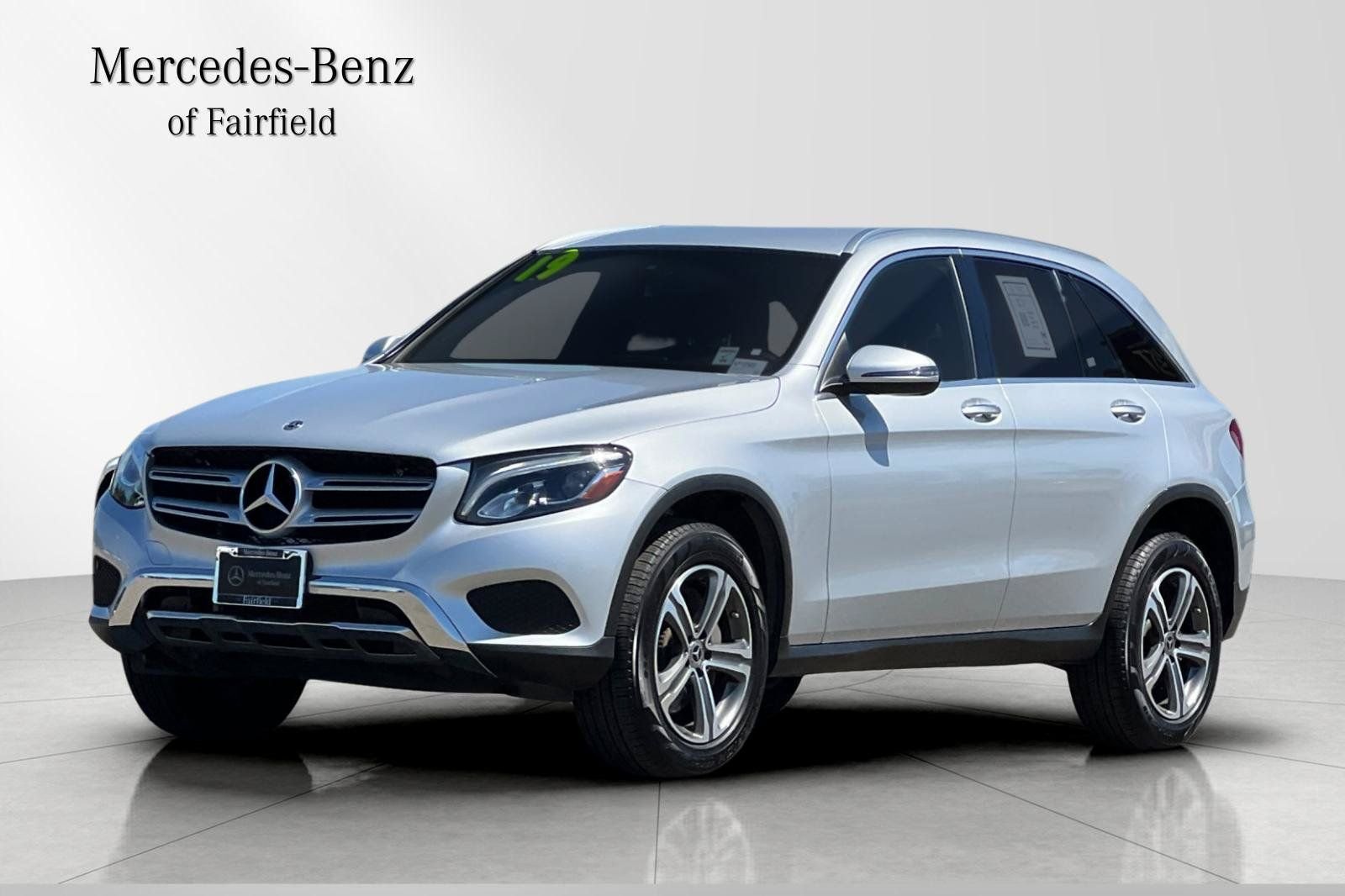 Used 2019  Mercedes-Benz 300 image 1