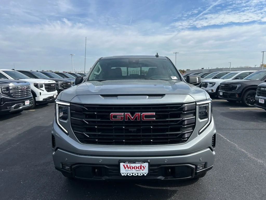 New 2026 Sterling Metallic GMC Elevation image 4