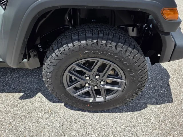 New 2026 Earl Clear-Coat Exterior Paint Jeep Sport S image 16