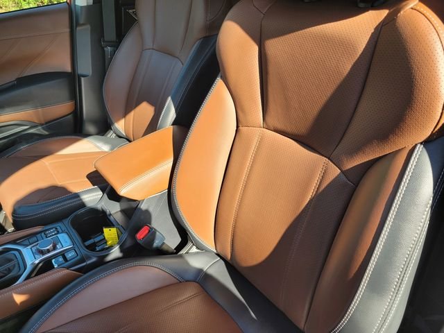 Used 2022 Red Subaru Touring image 13