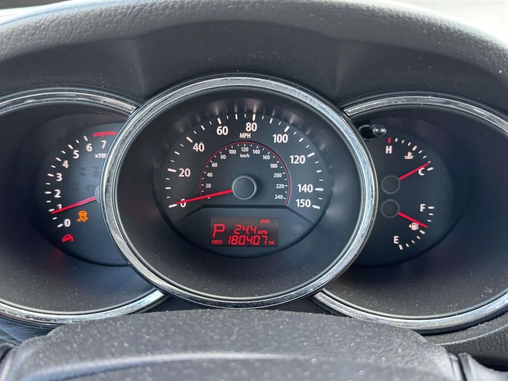 Used 2011 Black Kia LX image 12