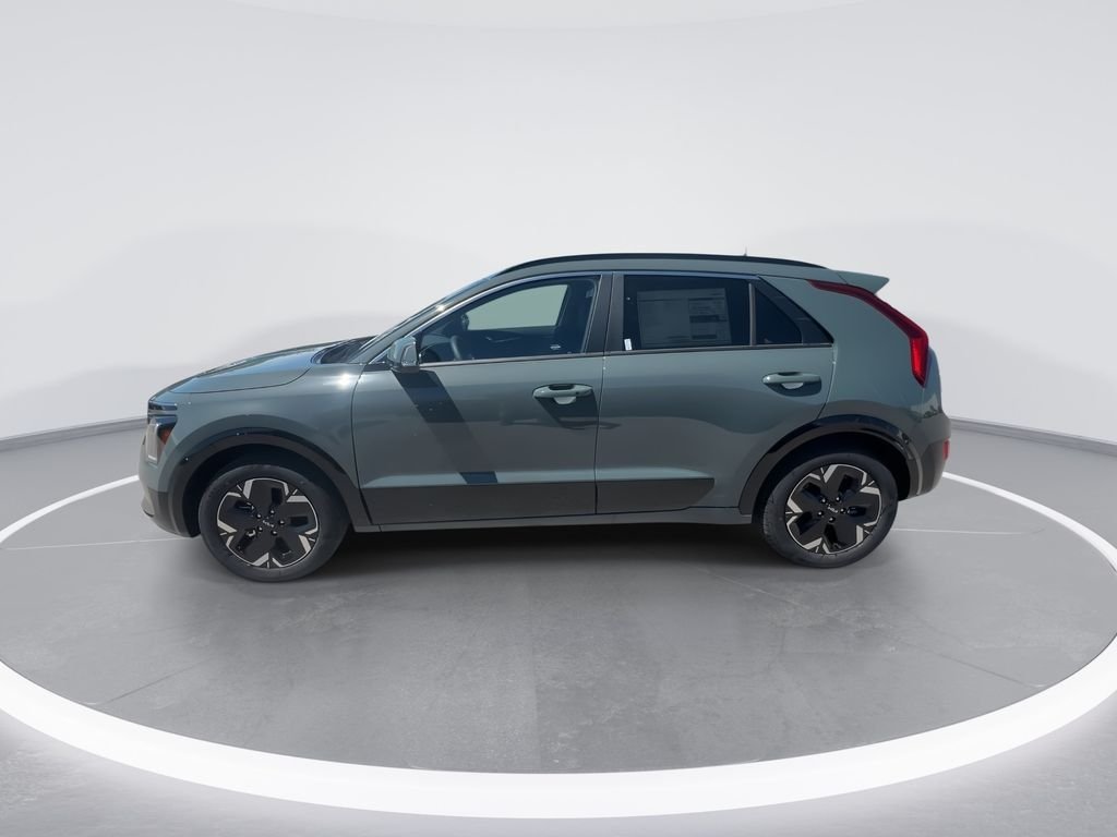 New 2026 Green Kia Wind image 5