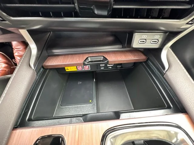 New 2026 Eminent White Pearl Lexus LUXURY image 28