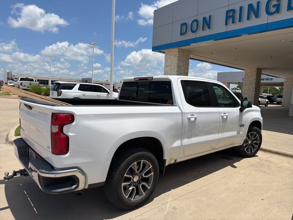Used 2019 SUMMIT WHITE Chevrolet LT image 2