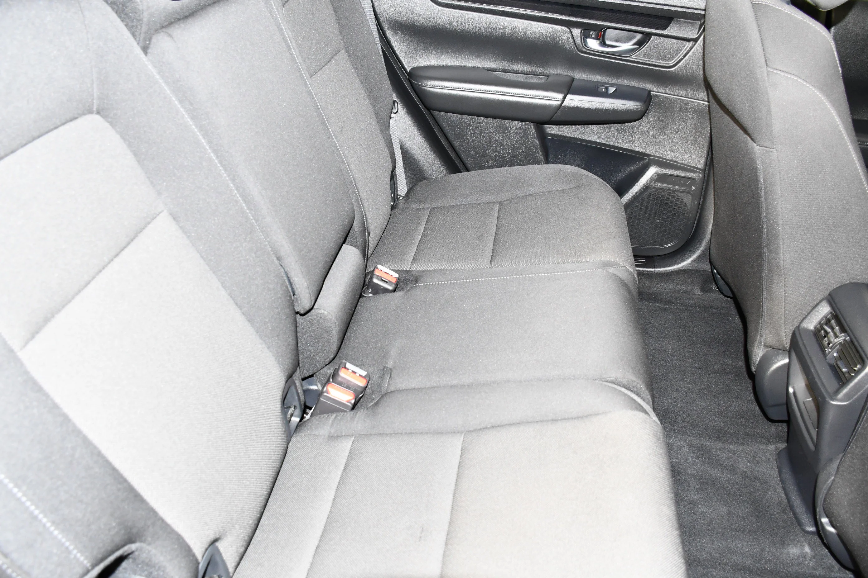 Used 2025 Solar Silver Metallic Honda LX image 43