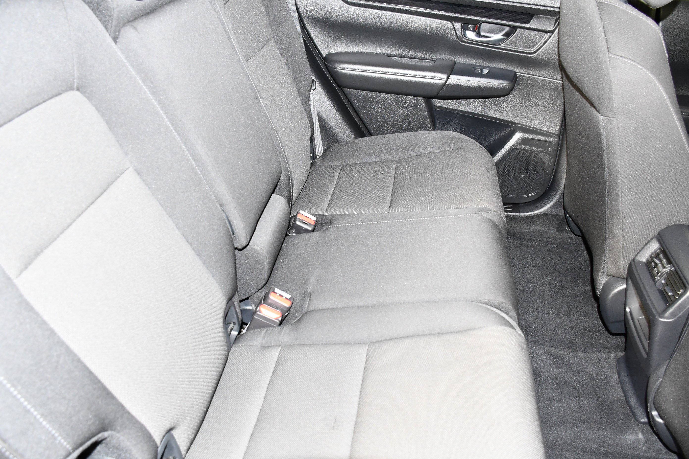 Used 2025 Solar Silver Metallic Honda LX image 43