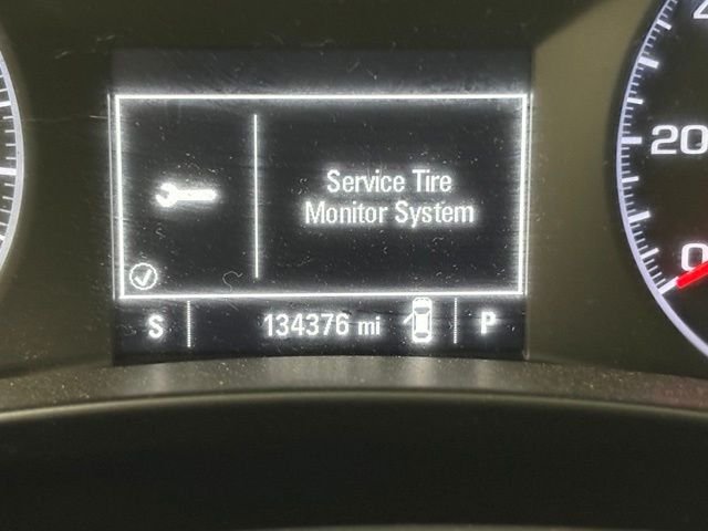 Used 2018 Gray GMC SLE image 20
