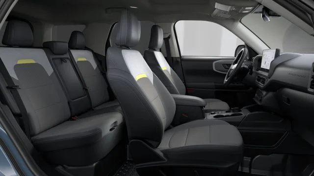 New 2026 Azure Gray Metallic Tri-Coat Ford Badlands image 6