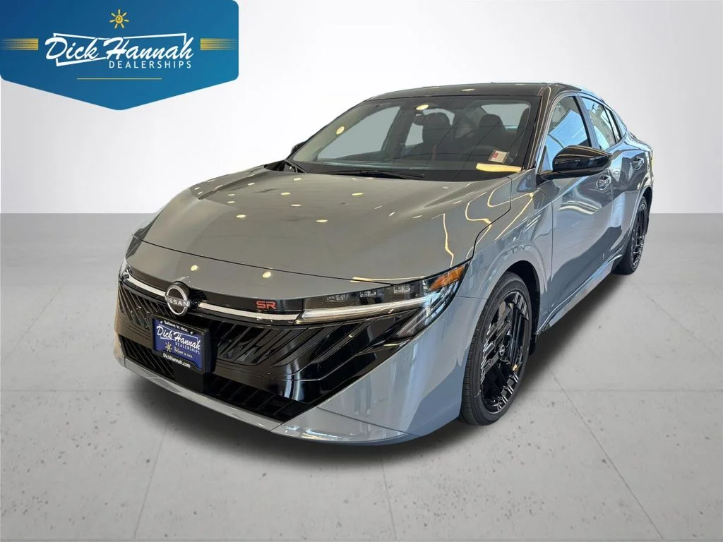 New 2026 Atlantic Gray Metallic / Super Black Two-tone Nissan SR image 1