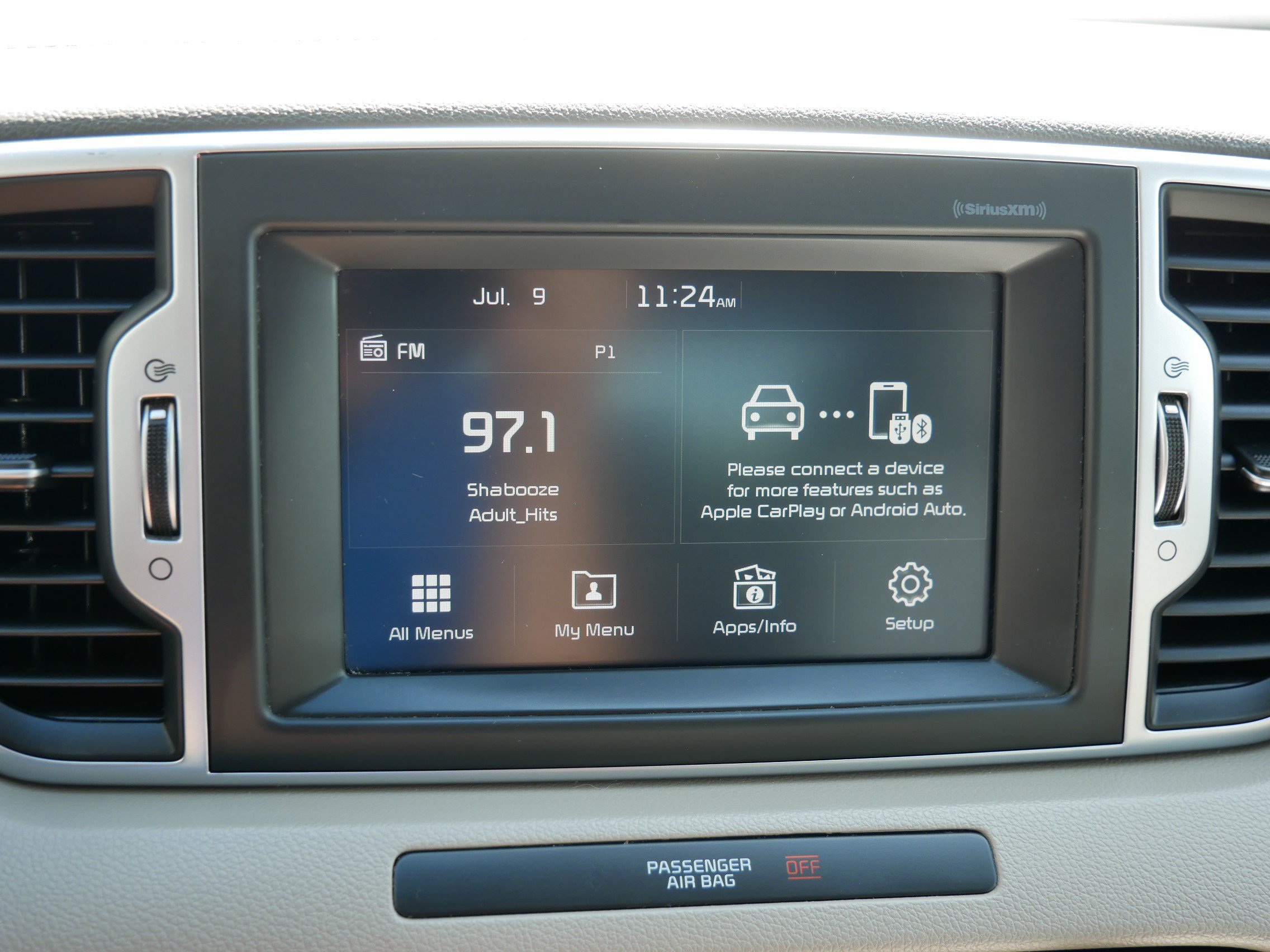 Used 2017 Snow White Pearl Kia EX image 22