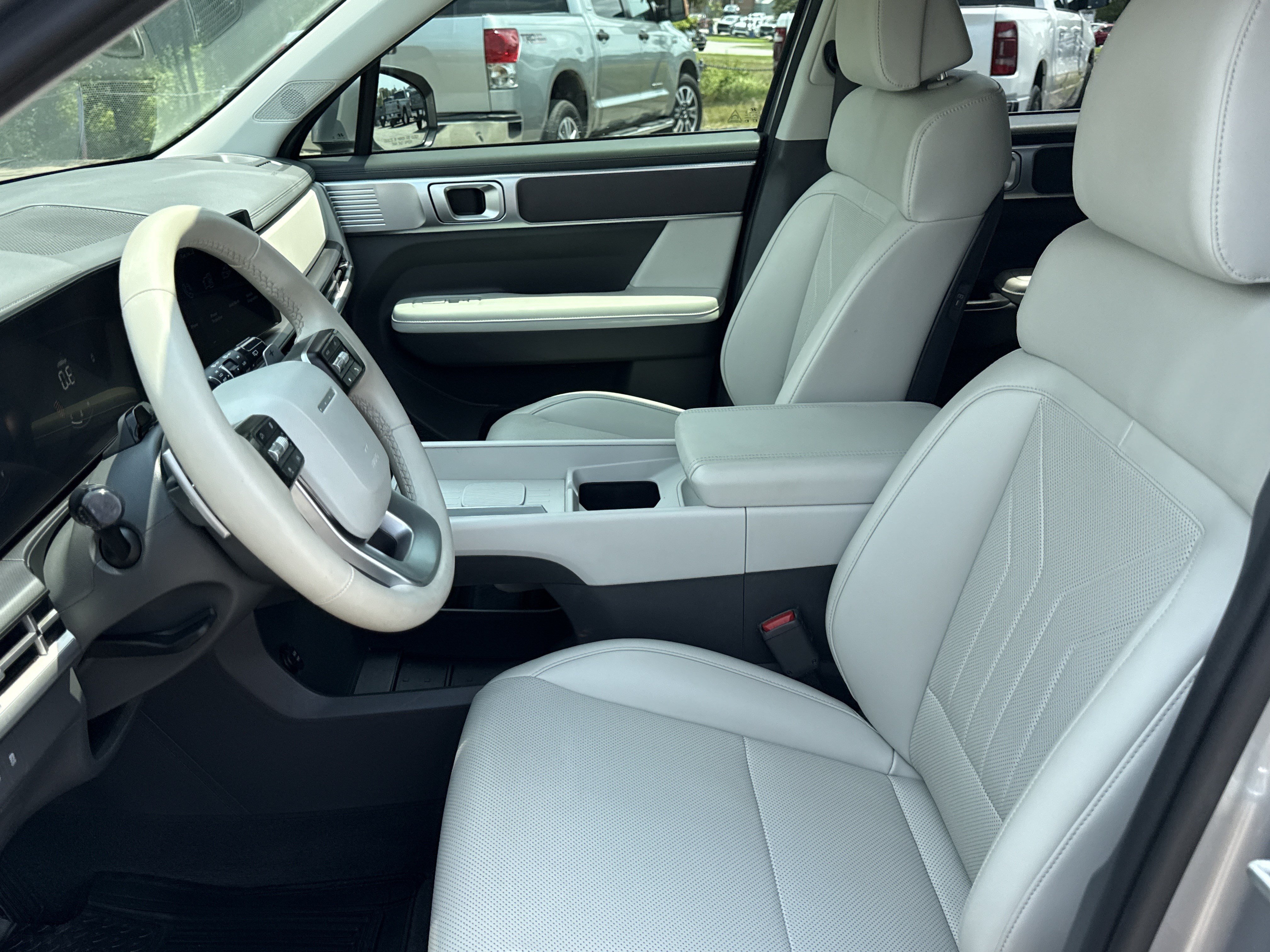 2024 Hyundai Santa Fe SEL - Photo 11