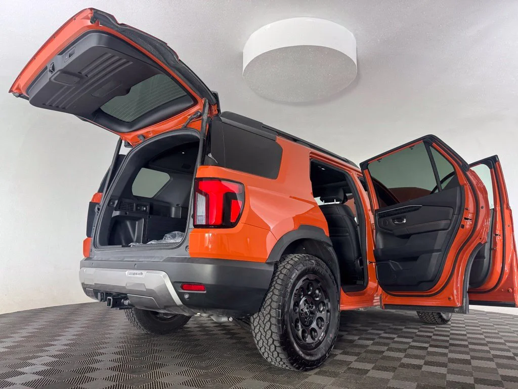 Used 2026 Orange Honda TrailSport Elite Blackout image 26