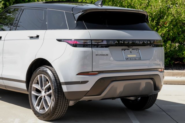 Used 2026 Gray Land Rover S image 15