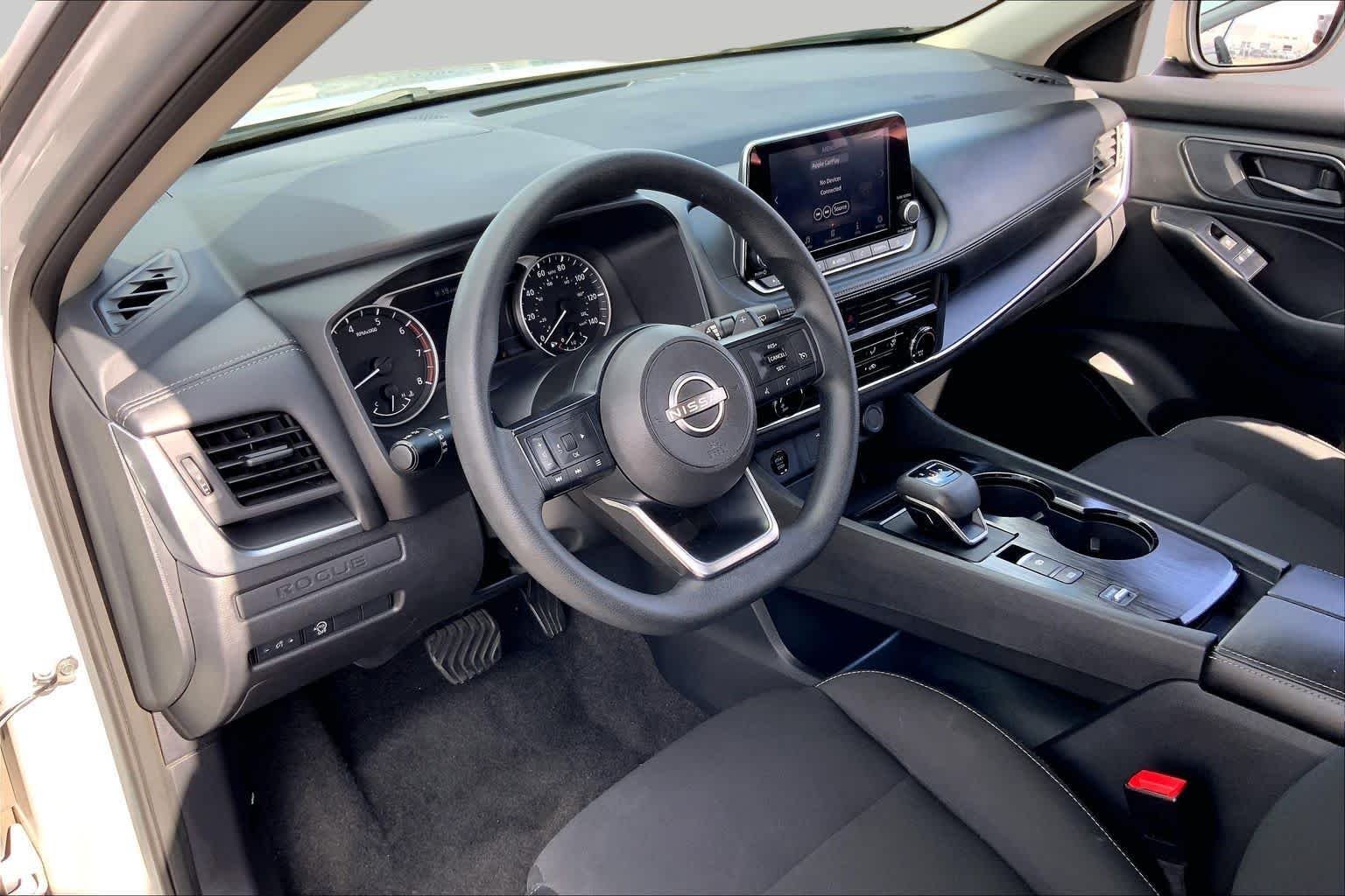 Used 2024 Brilliant Silver Metallic Nissan S image 17