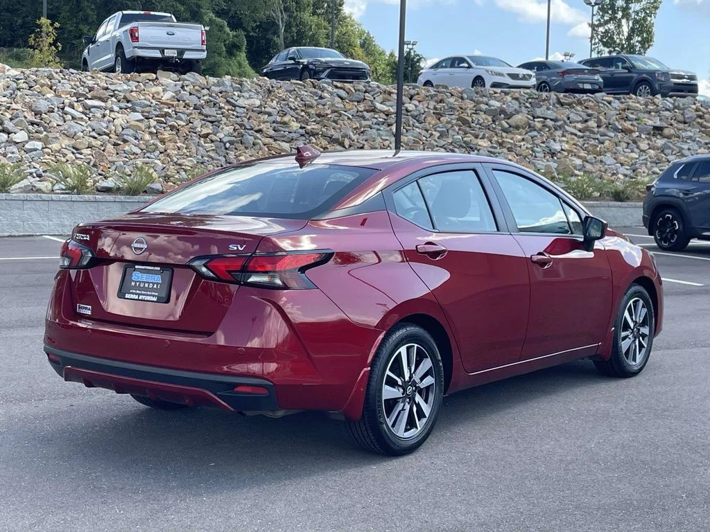 Used 2024 Red Nissan 1.6 SV image 3