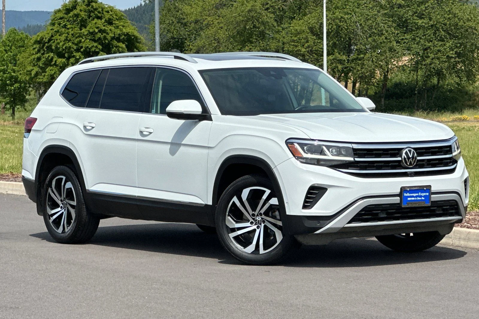 2021 Volkswagen Atlas 3.6L V6 SEL Premium Tiptronic 4MOTION's photo