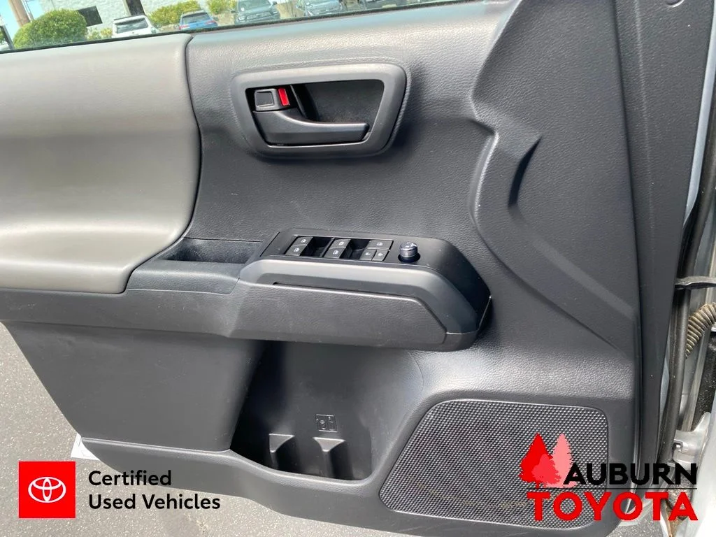 Certified Used 2022 Silver Toyota SR image 34