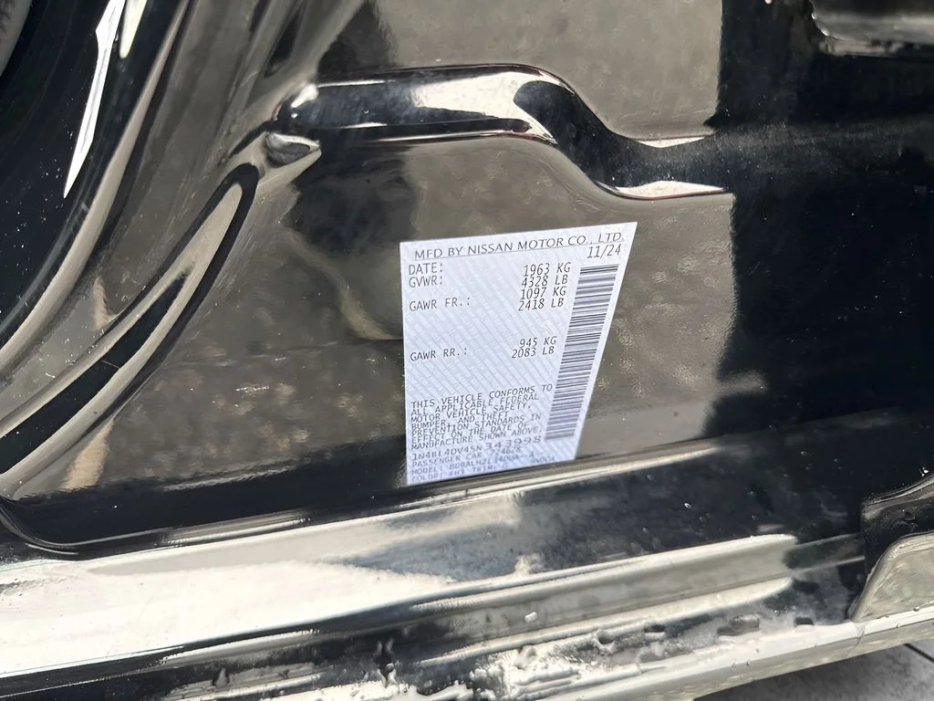 Used 2025 Black Nissan 2.5 SV image 32