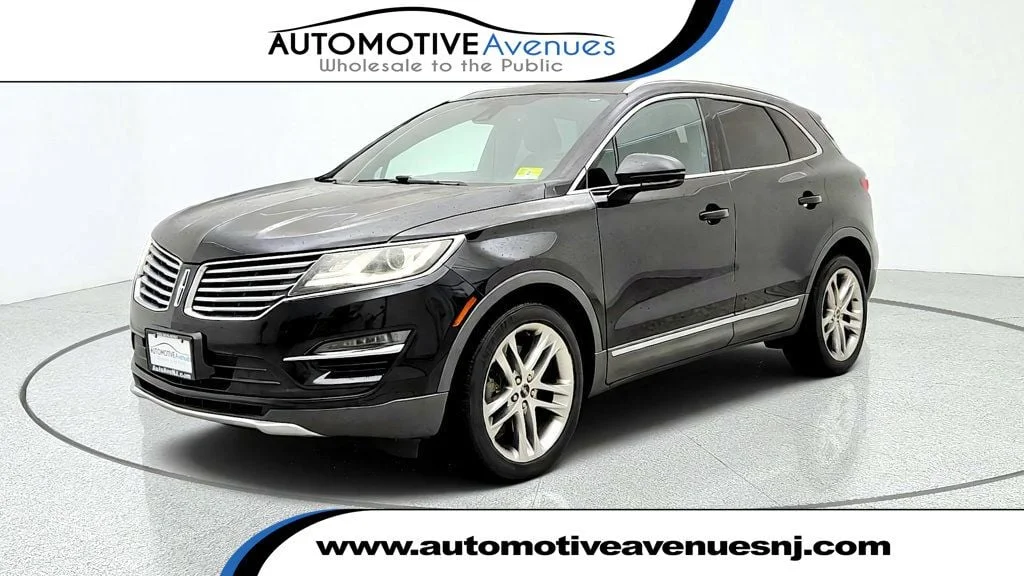 2017 Lincoln MKC Reserve AWD photo