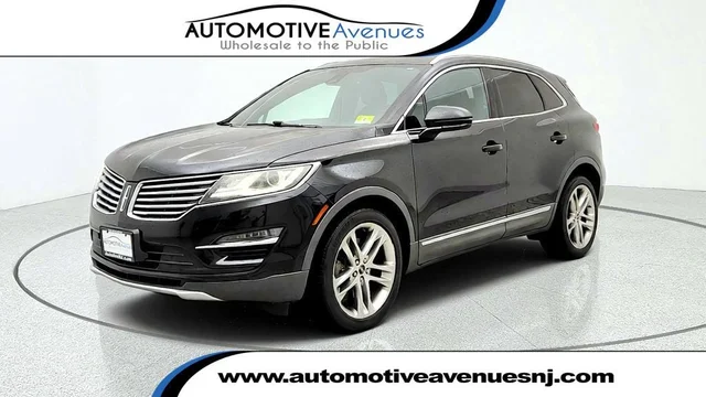 2017 Lincoln MKC Reserve AWD w/ Climate Package & 19'' Wheels