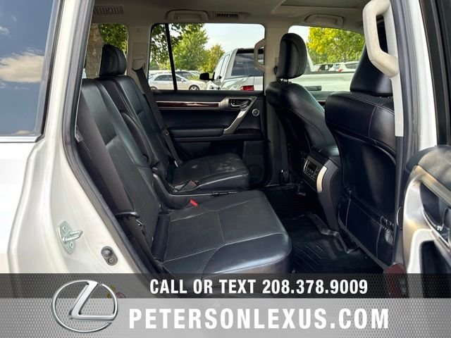 Used 2017  Lexus Luxury image 20