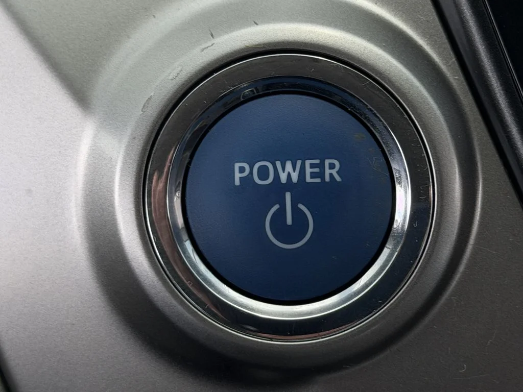Used 2017 Gray Toyota Three image 21