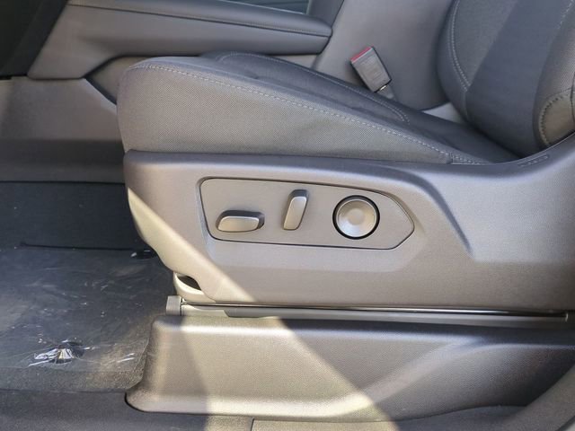 2026 Chevrolet Suburban LS - Photo 20