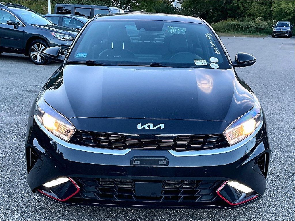Used 2023 Black Kia GT-Line image 2