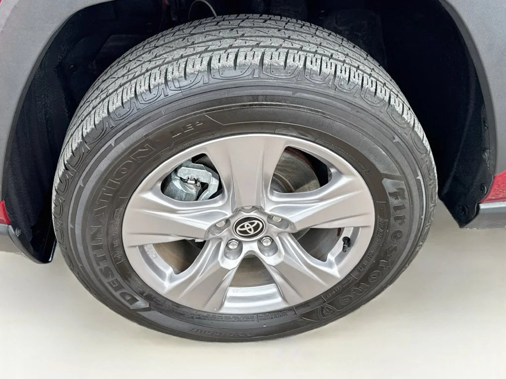 Used 2025 Red Toyota XLE image 37