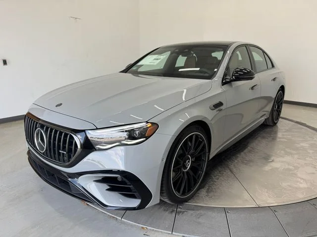 New 2026 MANUFAKTUR Alpine Gray Mercedes-Benz E 53 AMG® image 33