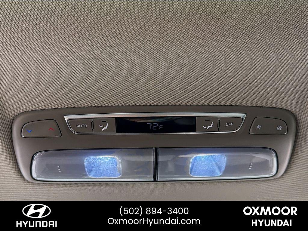 Used 2023 Glacial White Pearl Kia SX image 27