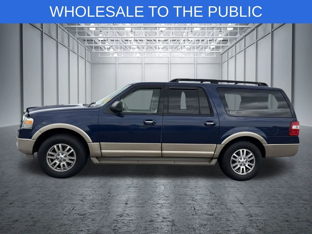 Used 2012 Blue Ford XLT image 2
