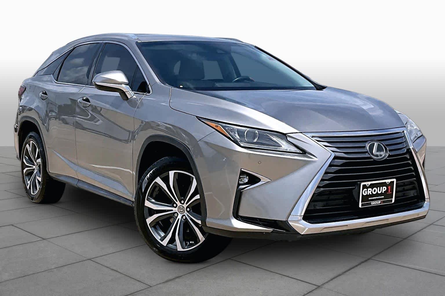 Used 2017 Atomic Silver Lexus  image 3