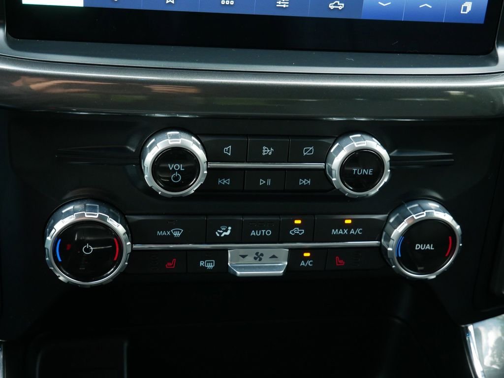 Certified Used 2022 White Ford XLT image 24
