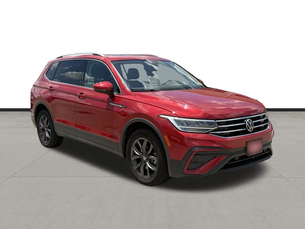 Used 2022 Kings Red Metallic Volkswagen 2.0T SE image 3