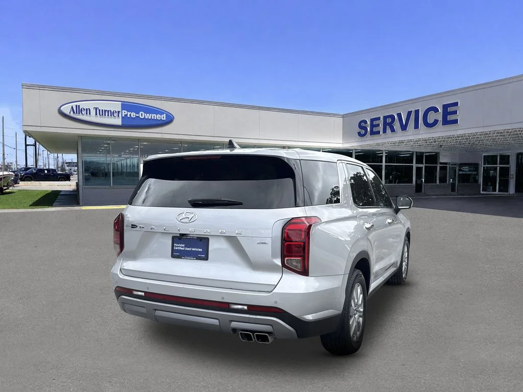 Used 2023 Typhoon Silver Hyundai SE image 8