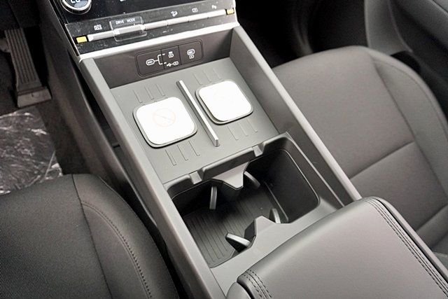 New 2026 Silver Hyundai SE image 33