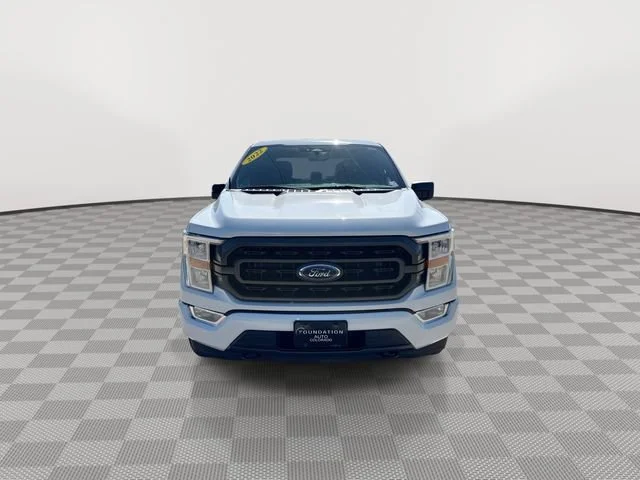 Used 2022 White Ford XL image 3