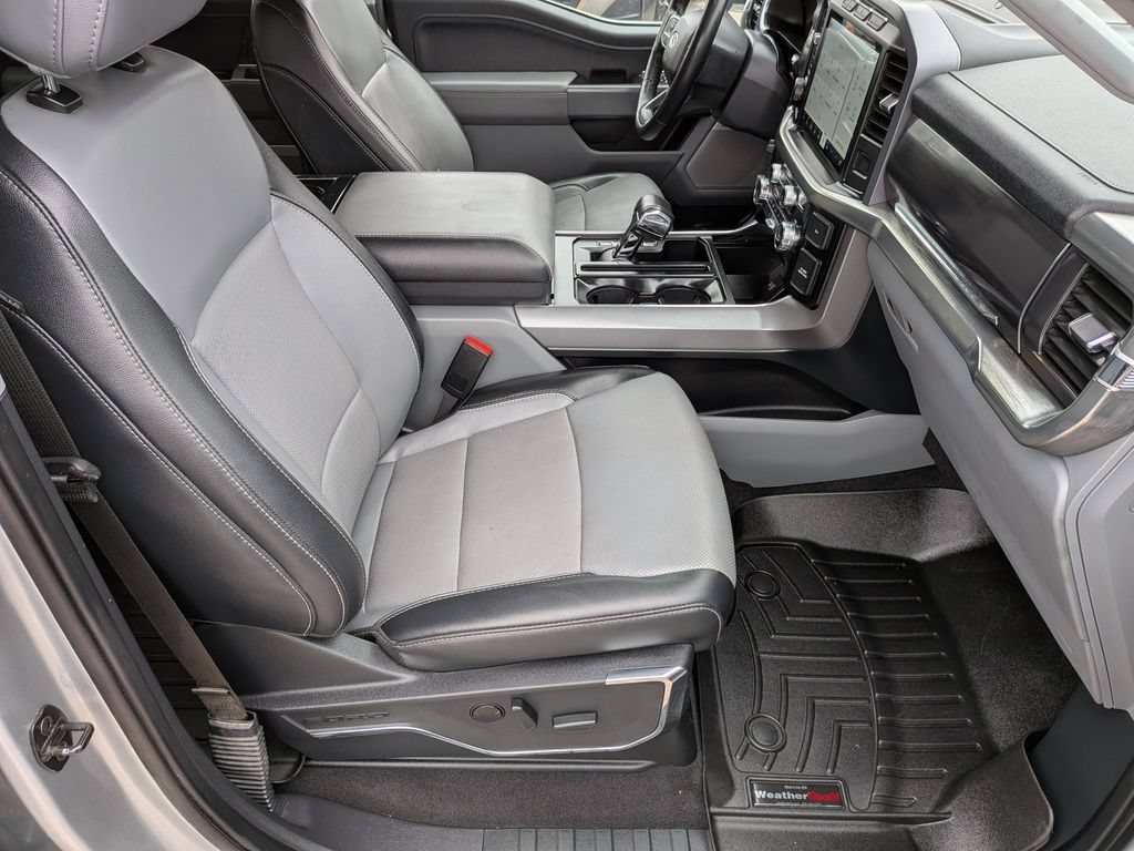 Used 2023 Silver Ford Lariat image 37