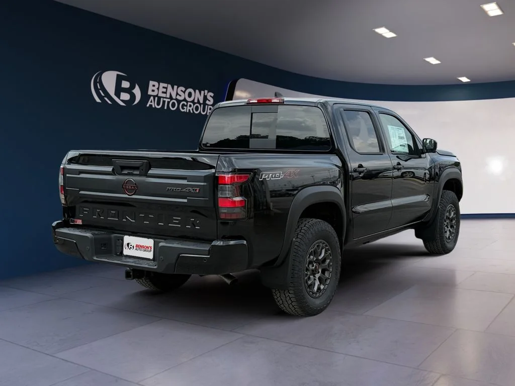 New 2026 Black Nissan PRO-4X image 5