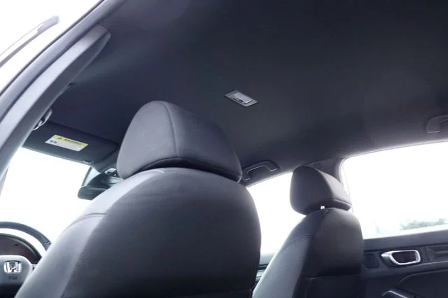 Used 2024 Platinum White Pearl Honda Sport image 26