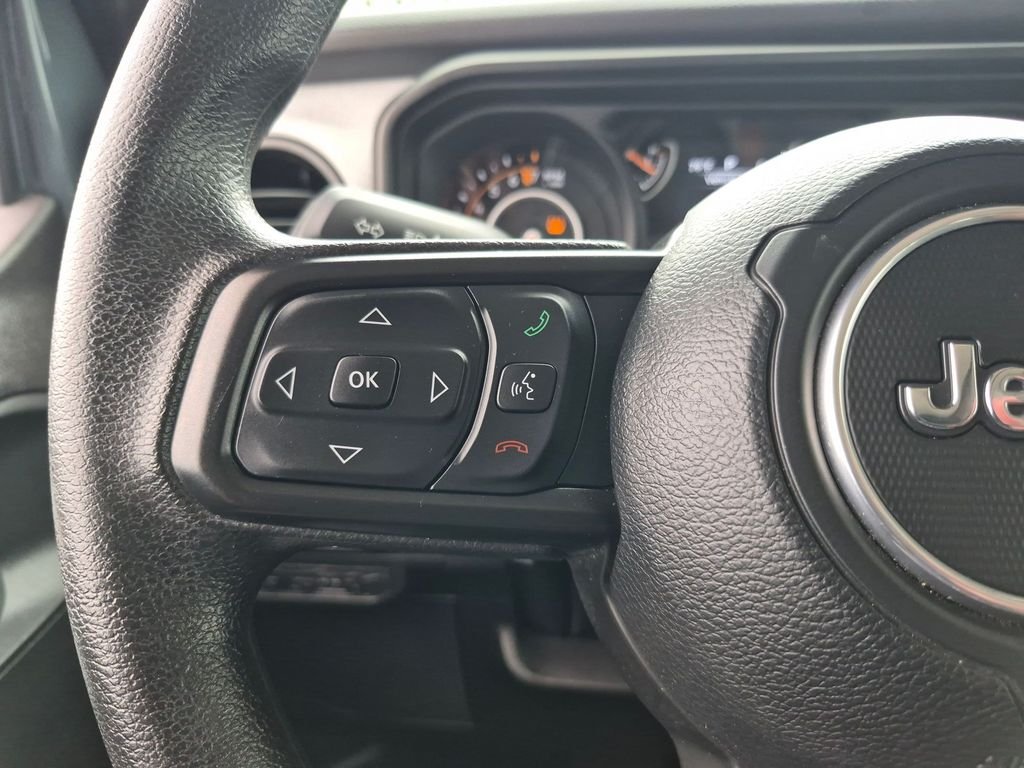Used 2024 Gray Jeep Sport image 18