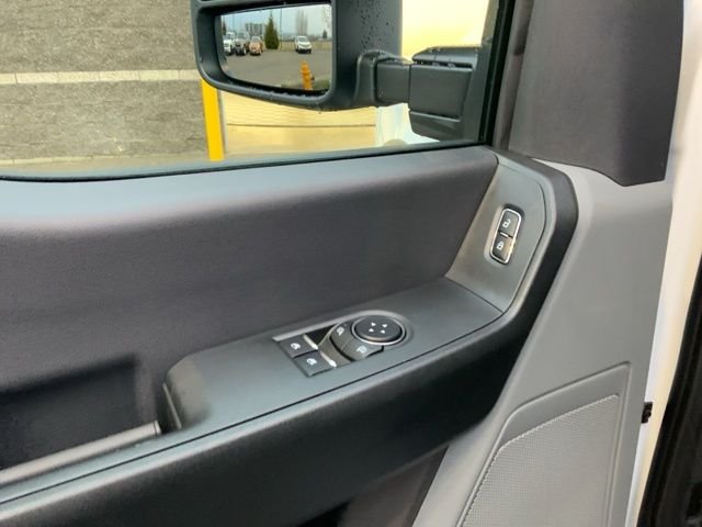 2024 Ford F-450 Super Duty Chassis Cab XL - Photo 10