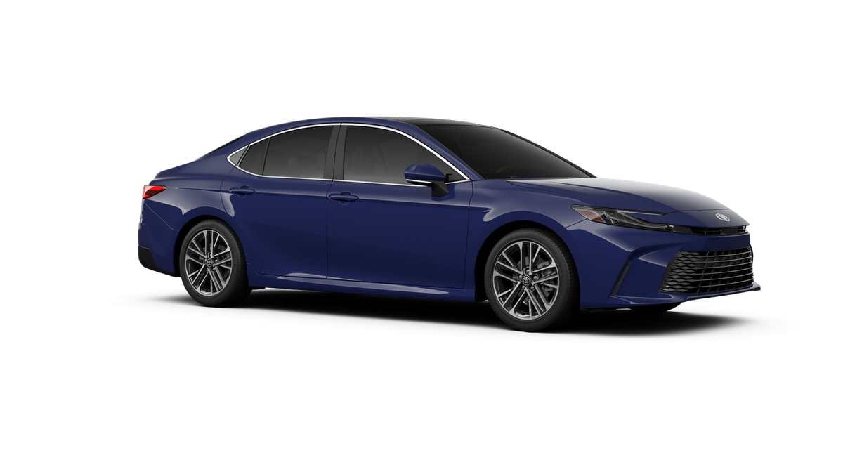 2026 Toyota Camry — photo 14
